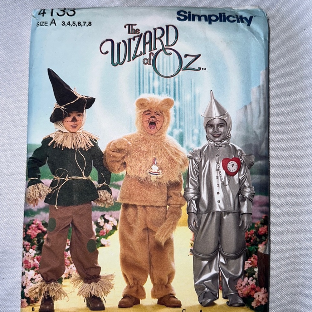 Simplicity, Wizard of Oz patterns, size 3T –8